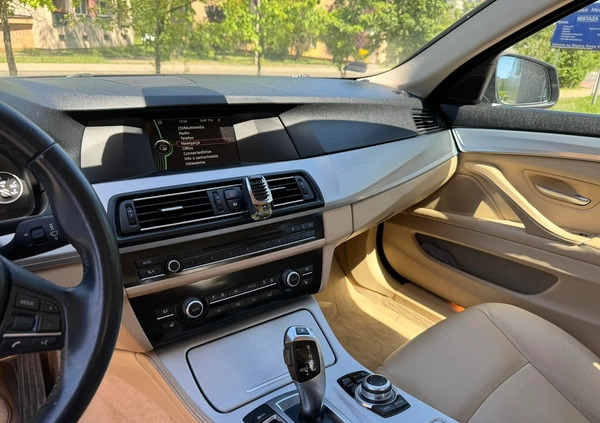 BMW Seria 5 cena 62500 przebieg: 211000, rok produkcji 2013 z Zbąszynek małe 191